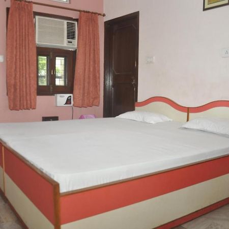 Aapnni Hotel Jaipur Chambre photo